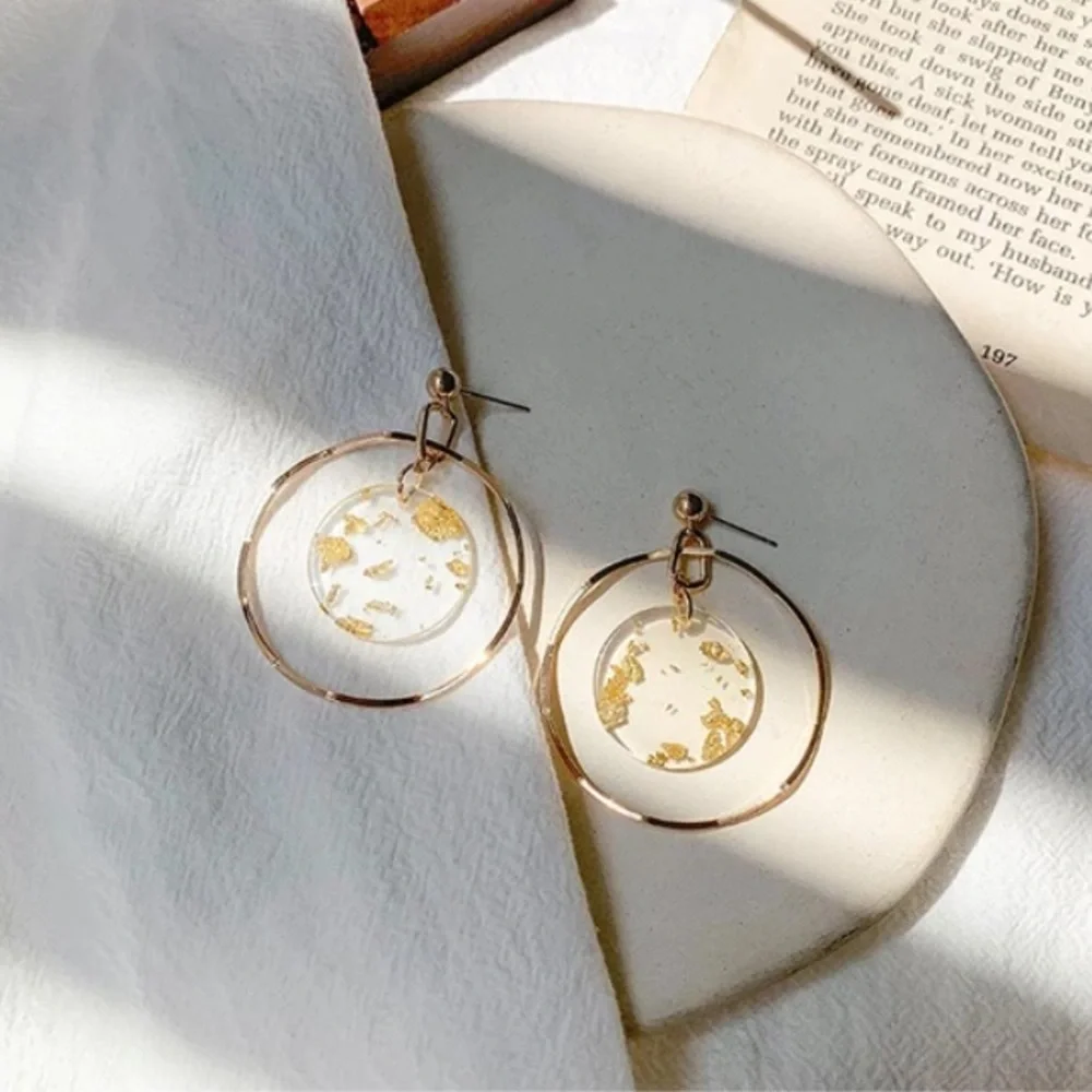 “Miya” Gold Flake Clear Resin Boho Hoop Earrings